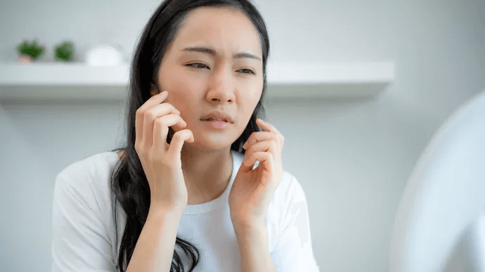 Wajah simetris dengan treatmen ini - Nucell Clinic